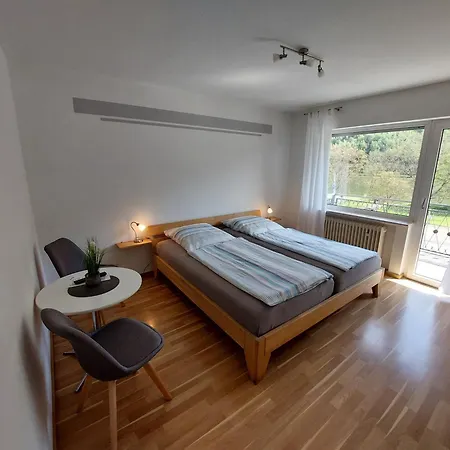 Mosella, Gaestezimmer 圣阿尔德贡德