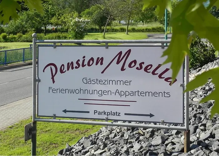 Mosella, Gaestezimmer 招待所 3*