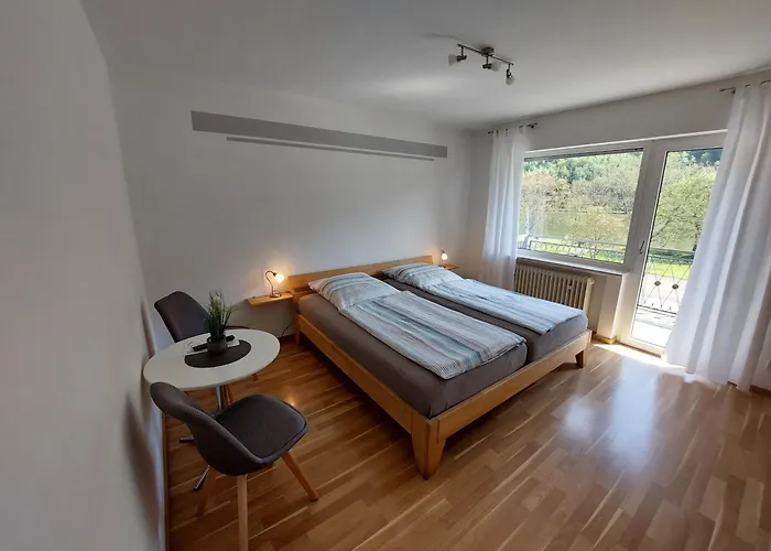 Mosella, Gaestezimmer 圣阿尔德贡德