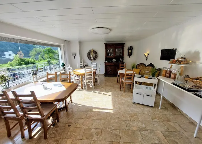 Mosella, Gaestezimmer 圣阿尔德贡德